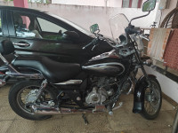Black Bajaj Avenger Cruise 220 BS6