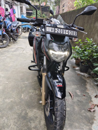 TVS Apache RTR 200 4V