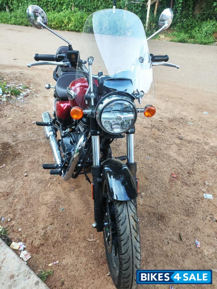 Red And Balck Royal Enfield Meteor 350 Supernova