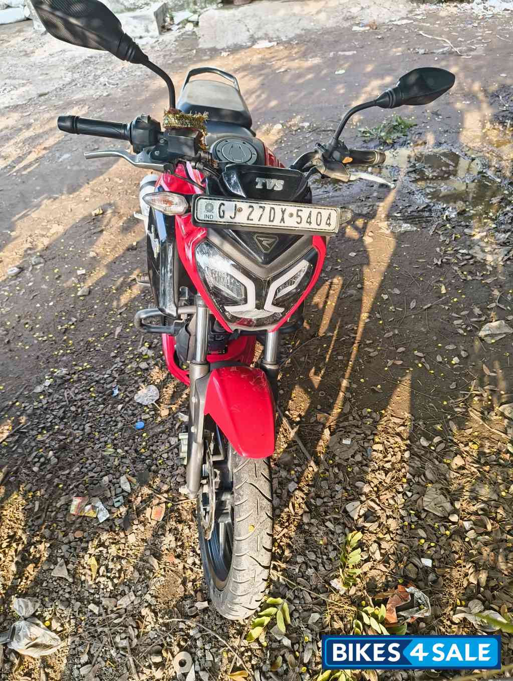 Red TVS Raider 125