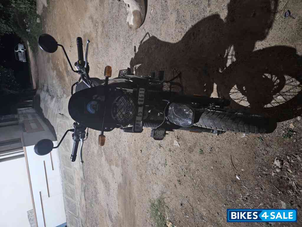 Silver Spirit Royal Enfield Scram 411