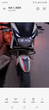 White TVS Apache RTR 180 ABS