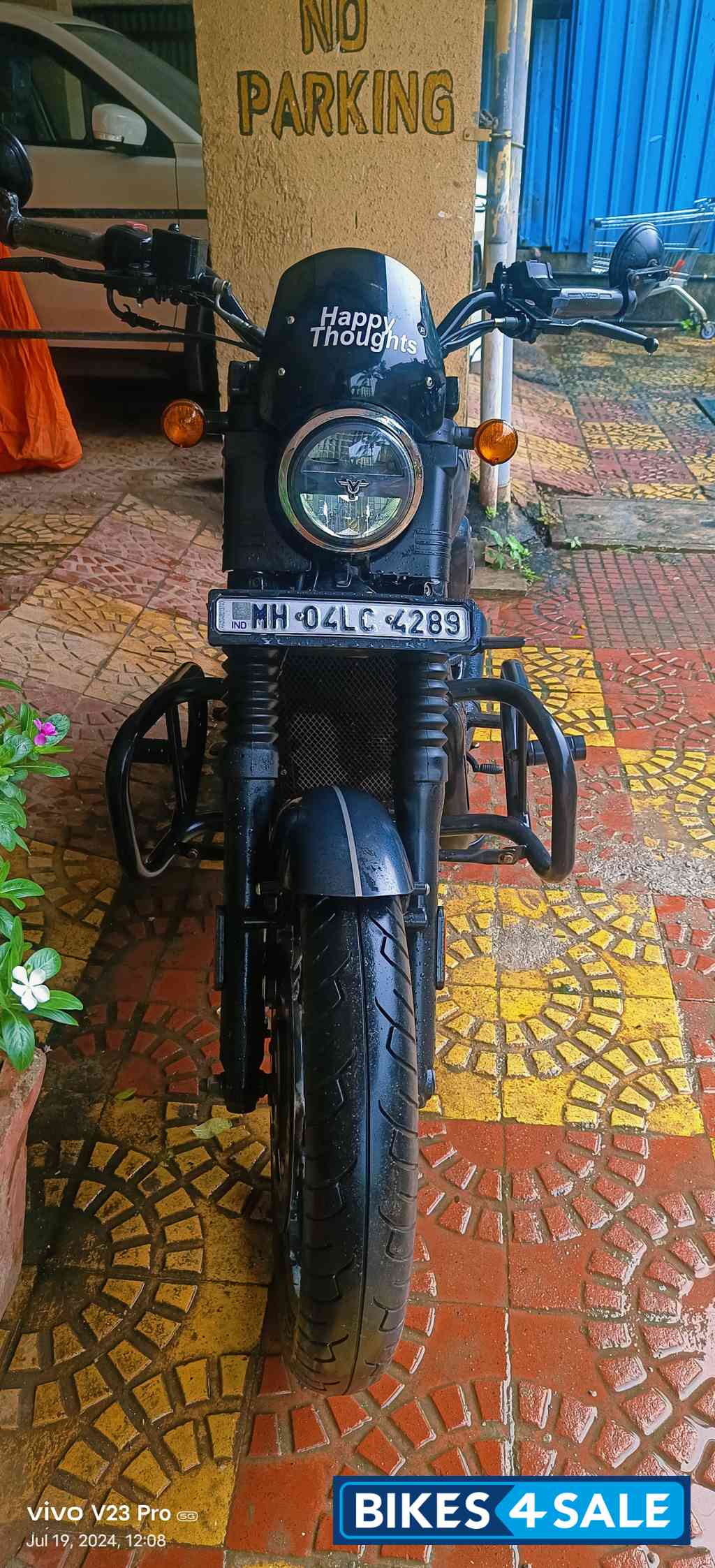 Yezdi Roadster Chrome Yezdi Roadster Chrome