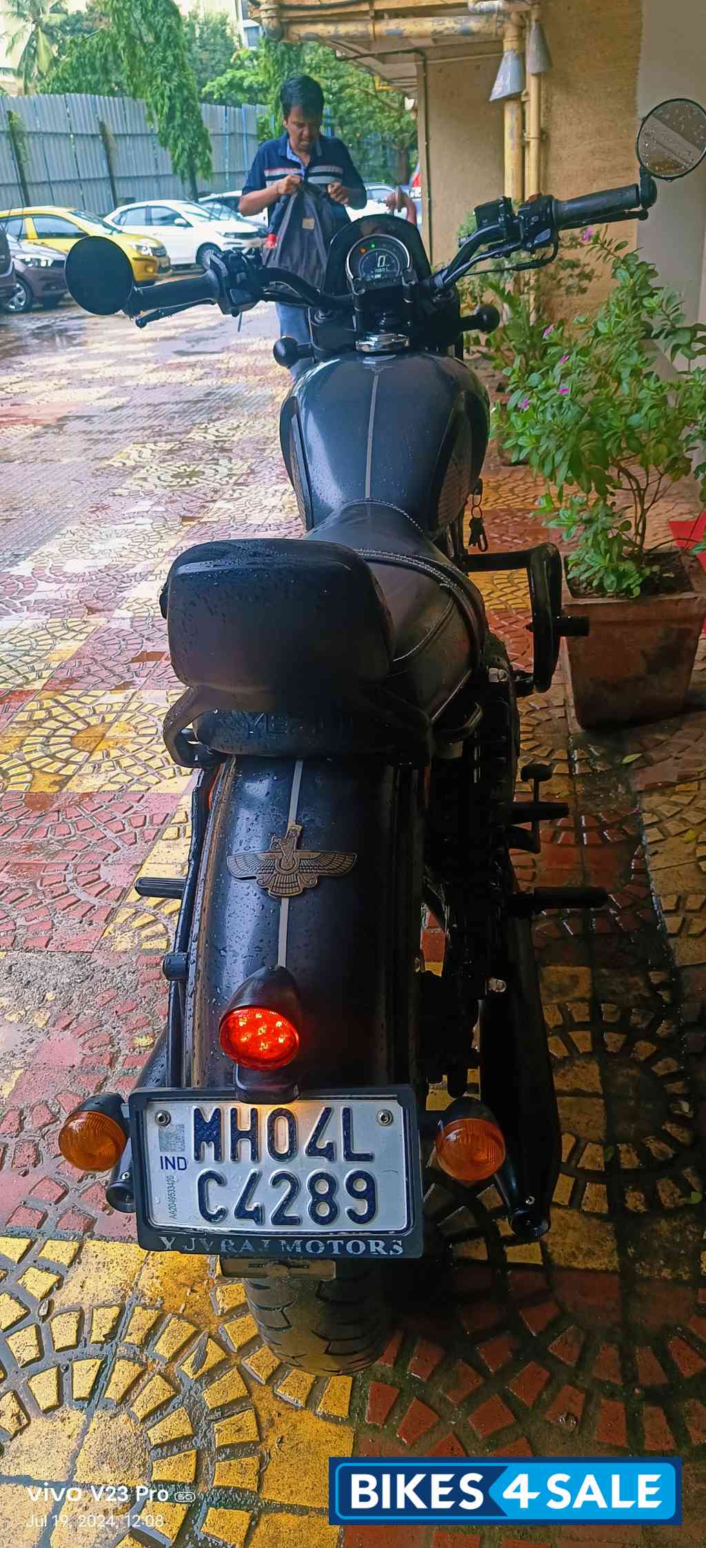 Yezdi Roadster Chrome Yezdi Roadster Chrome