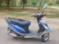 Blue TVS Scooty Streak