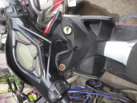 Red & White Rowwet Vegatron Lithium Battery