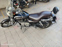 Black Bajaj Avenger Cruise 220 BS6