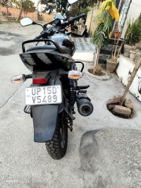 Black Bajaj Pulsar 125 Neon BS6