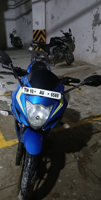 Blue Suzuki Gixxer 150