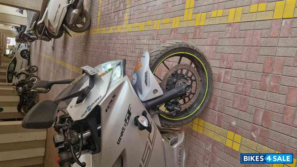 Suzuki Gixxer SF 250 Suzuki Gixxer SF 250