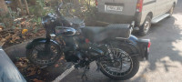 Black Royal Enfield Bullet Standard 500