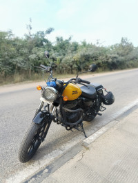 Yellow Royal Enfield Meteor 350 Fireball