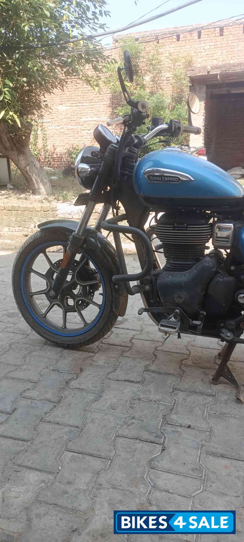 Sky Blue 🔵 Royal Enfield Meteor 350