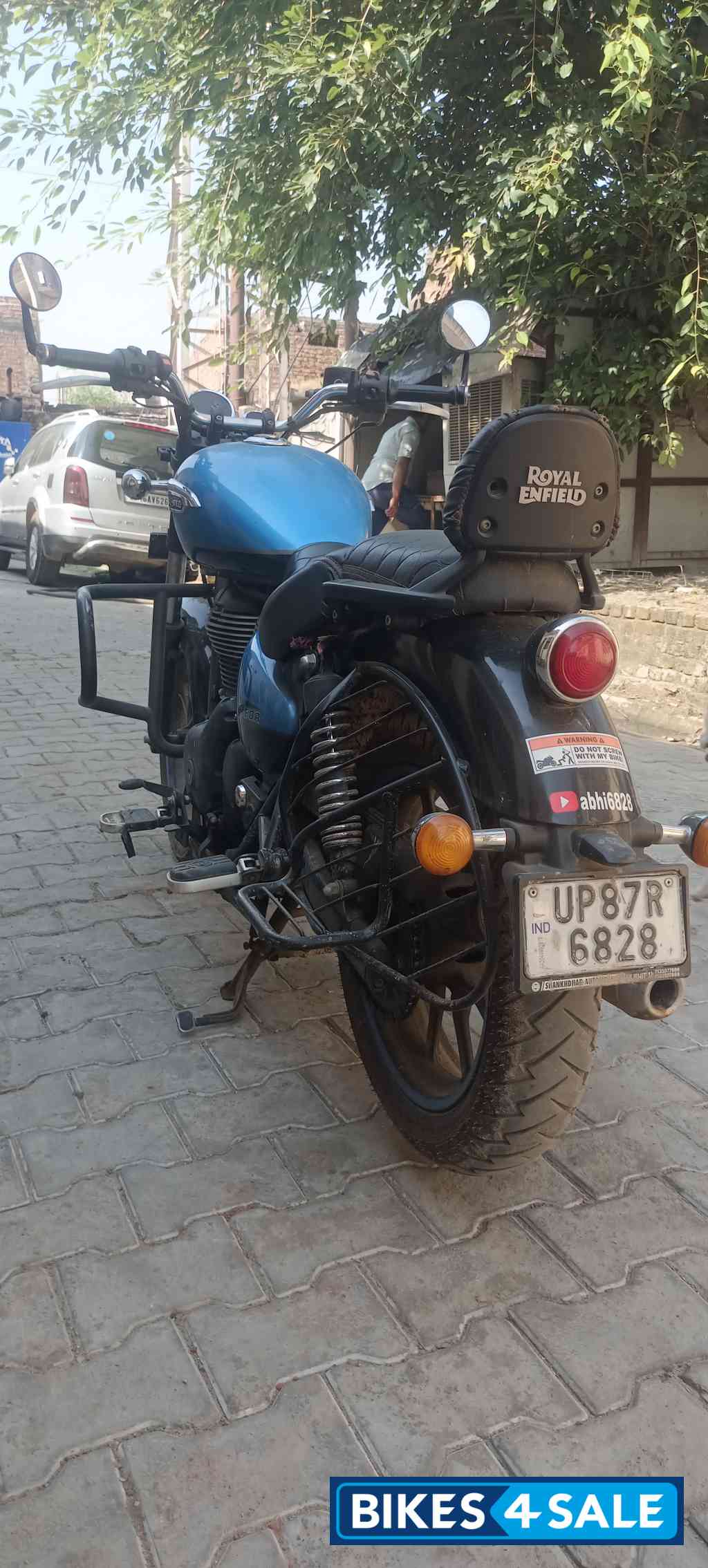 Sky Blue 🔵 Royal Enfield Meteor 350