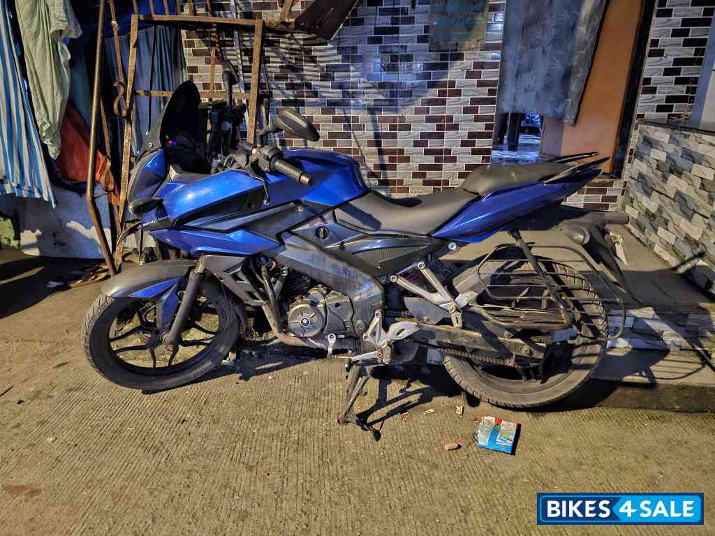 Blue Bajaj Pulsar AS 150