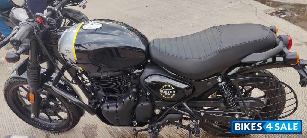 Royal Enfield Hunter 350 Metro