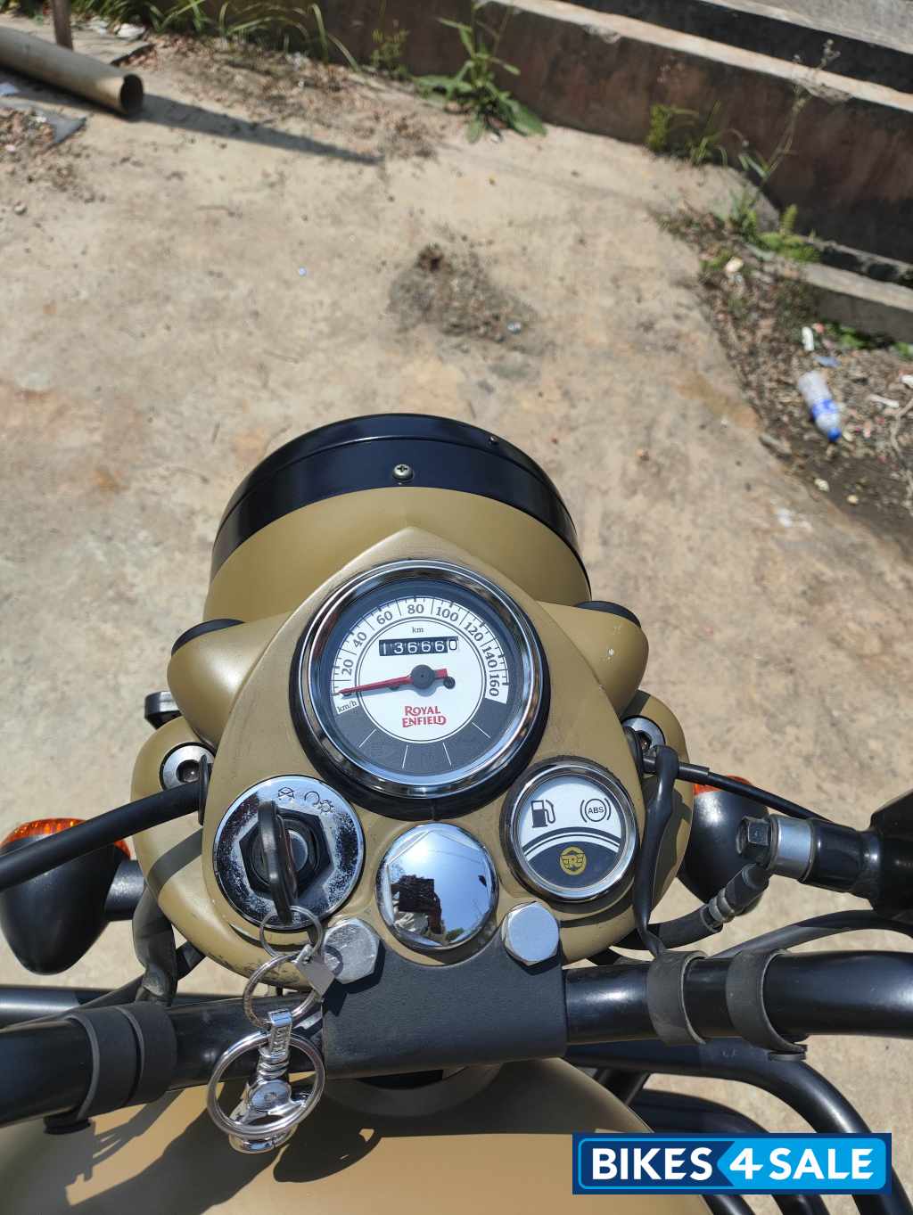 Royal Enfield Classic Signals Stormrider Sand