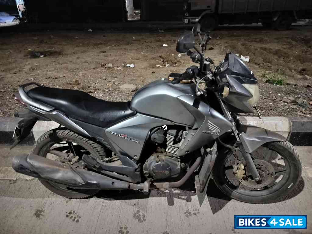 Honda Unicorn Dazzler