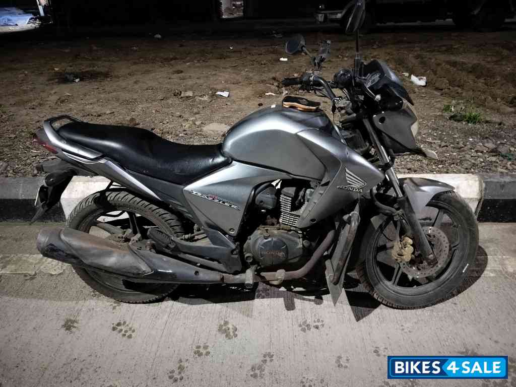 Honda Unicorn Dazzler