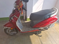 Maroon Honda Activa 5G