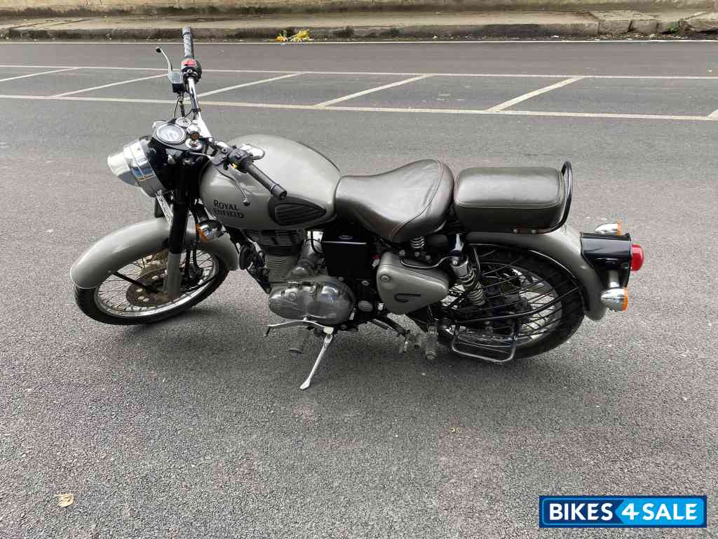 Gun Metal Grey Royal Enfield Classic 350