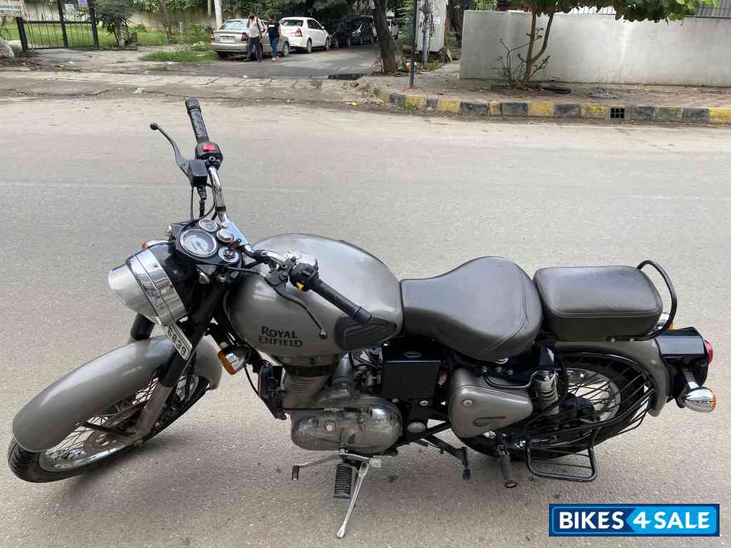 Gun Metal Grey Royal Enfield Classic 350