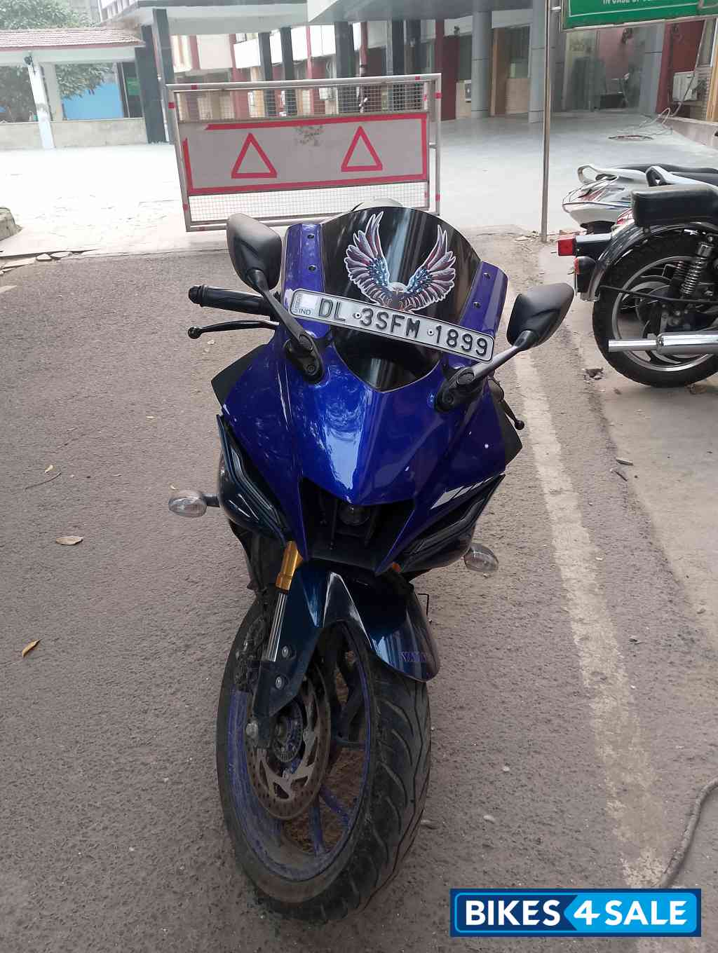 Blue Yamaha R15 V4 Blue Yamaha R15 V4