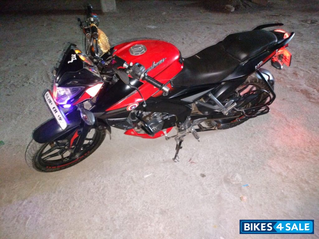 Bajaj Pulsar NS 125