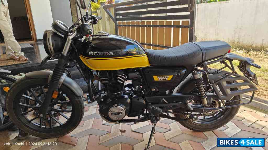Honda CB350RS