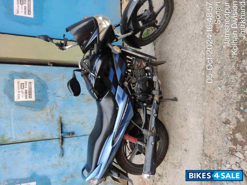 Black With Blue Hero Glamour 125