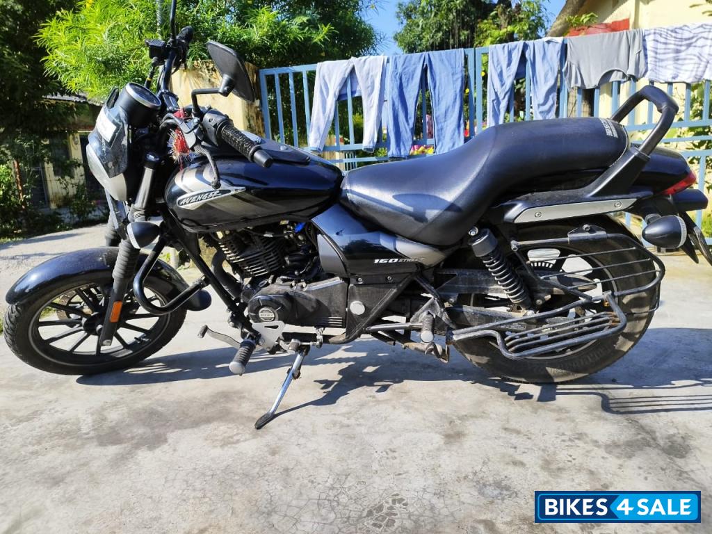 Bajaj Avenger Street 160 BS6