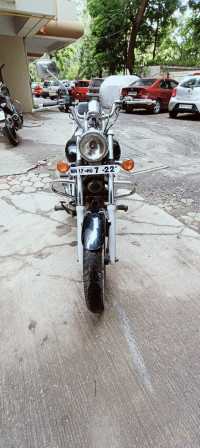 Beautiful Black Bajaj Avenger Cruise 220