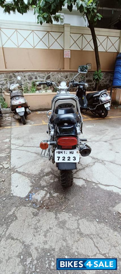 Beautiful Black Bajaj Avenger Cruise 220