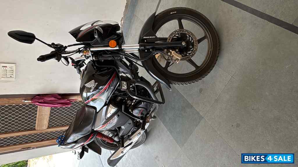 Honda CB Shine Limited Edition