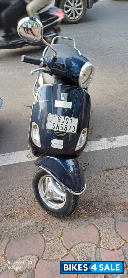 Vespa LX 125