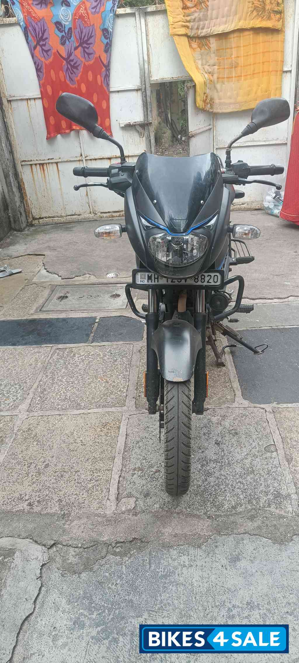 Bajaj Pulsar 125