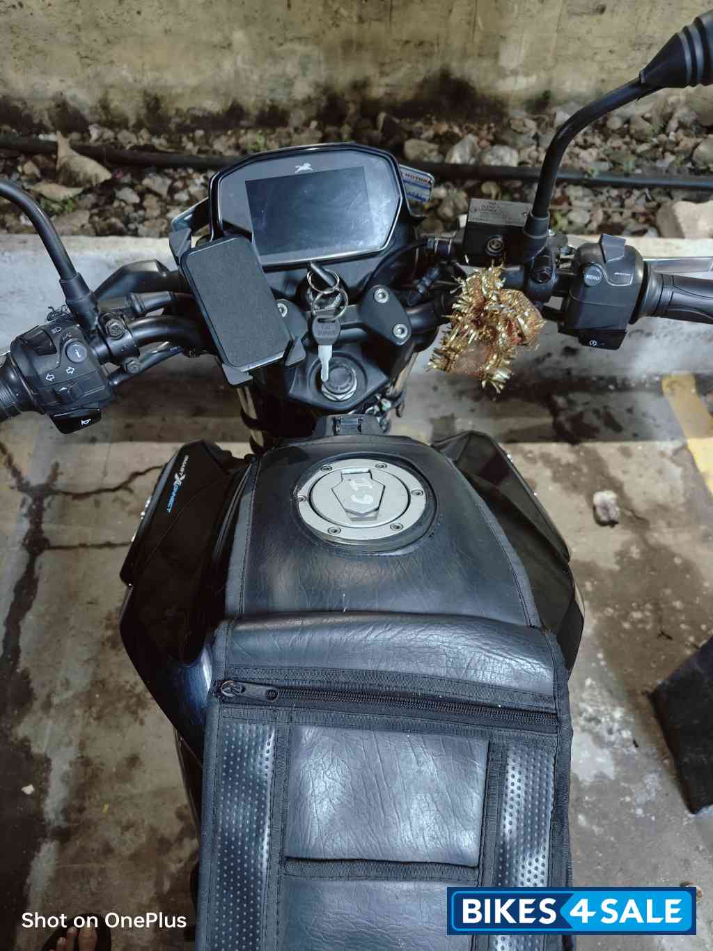 Wicked Black TVS Raider SX Wicked Black TVS Raider SX