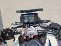 Polar White Racing B BMW G 310 R BS6