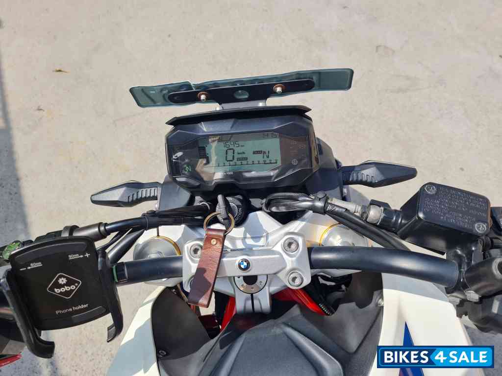 Polar White Racing B BMW G 310 R BS6