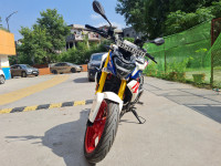 Polar White Racing B BMW G 310 R BS6