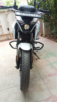Bajaj Pulsar N150