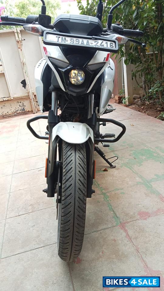 Bajaj Pulsar N150