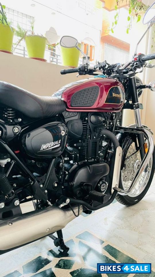 Benelli Imperiale 400 BS6