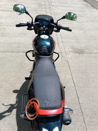 Bajaj Pulsar 150 Neon