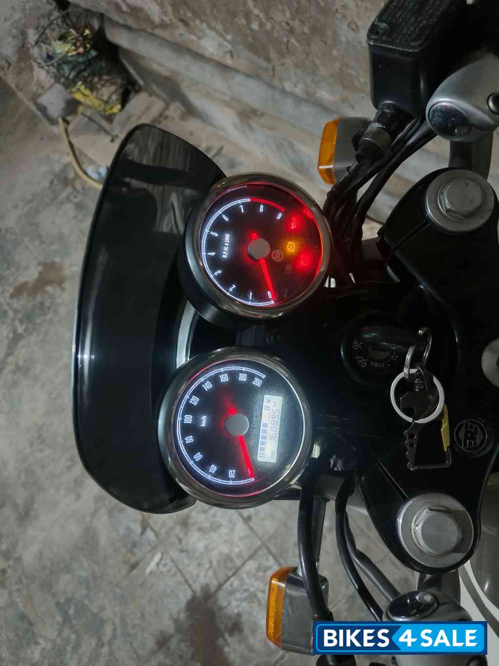 Ice Queen Royal Enfield Continental GT 650