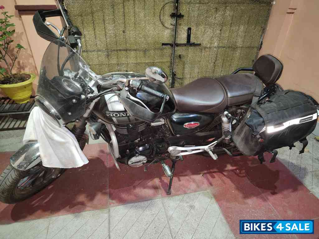 Honda 2023 CB350 Hness DLX Pro Chrome