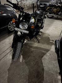 Royal Enfield Hunter 350 Metro