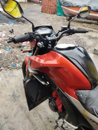 Orange Honda CB Hornet 160R