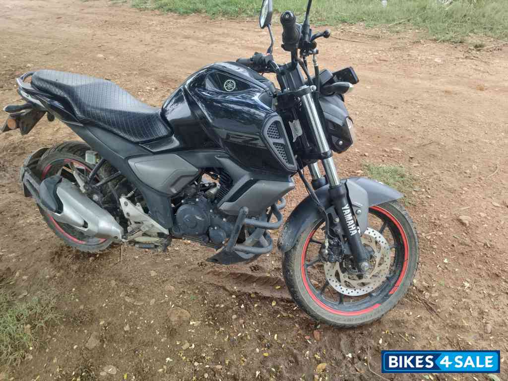 Yamaha FZ FI V3 BS6