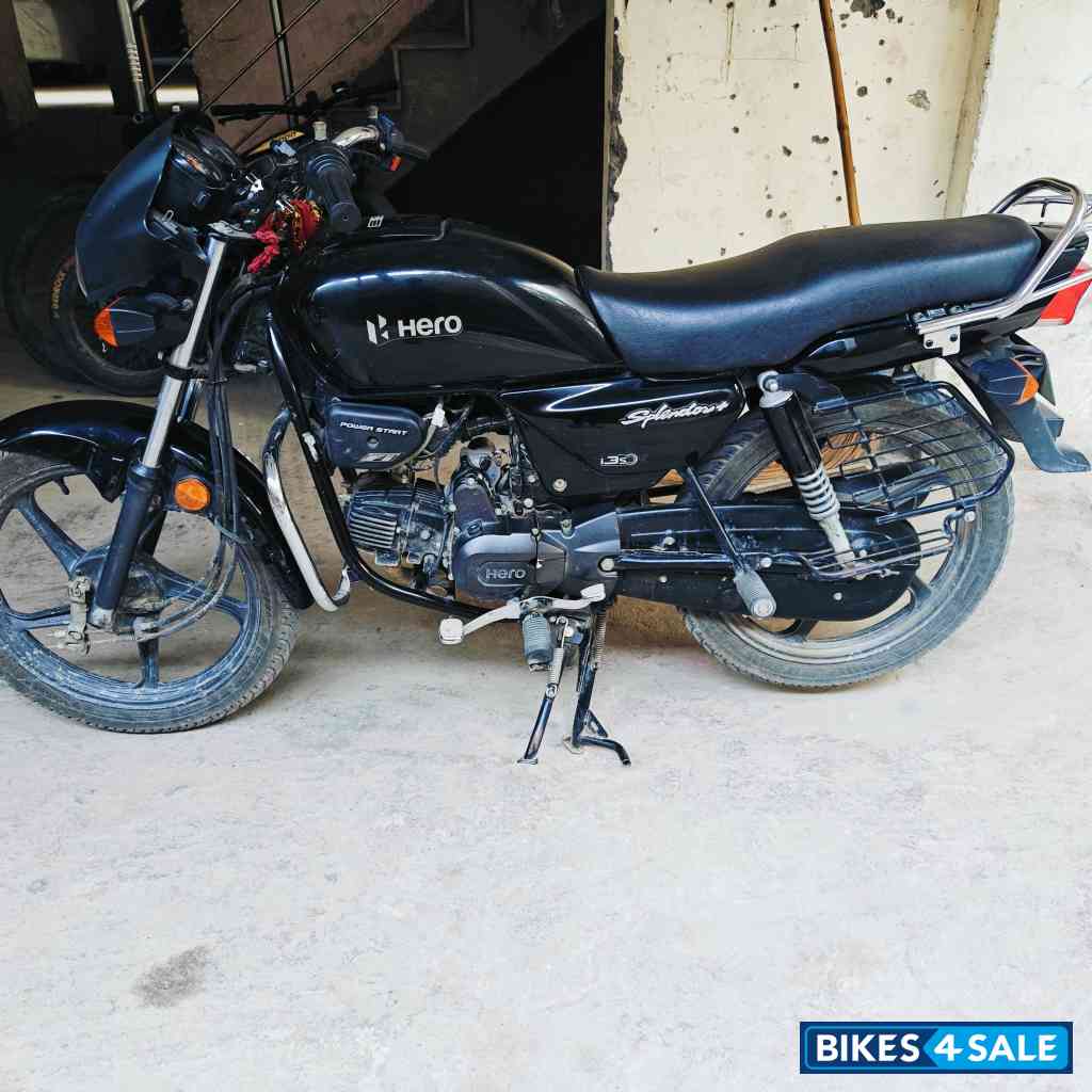 Z Black Hero Splendor Plus BS6